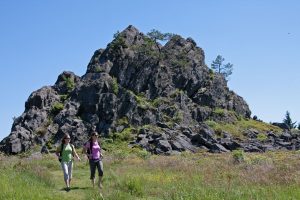 Wanderer am Hochfels bei Stadlern im Oberpfälzer Wald